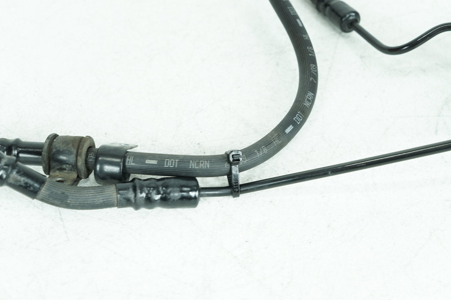 2004 - 2022 Harley-Davidson Sportster Iron 883 Rear Brake Hose Line Pipe  	44429-06B