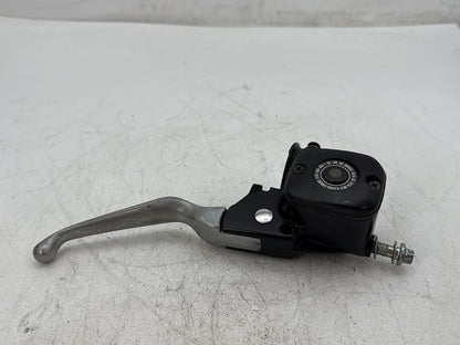 1996 Harley Electra Glide Touring FLHT OEM Front Right Brake Lever Master Cylinder