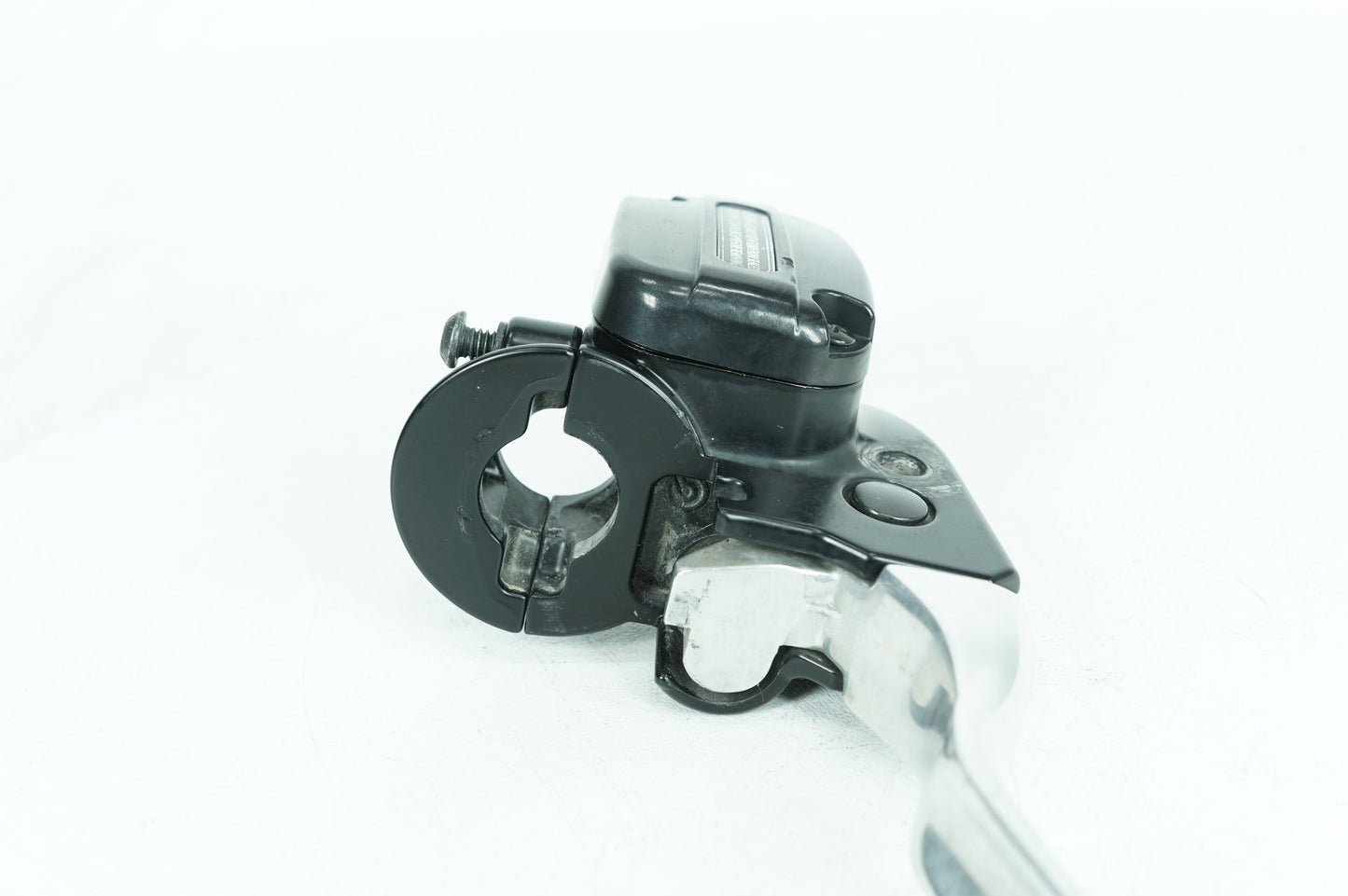 2008 - 2016 Harley-Davidson Touring Electra Glide Ultra Front Right Brake Lever Master Cylinder  	44551-08D
