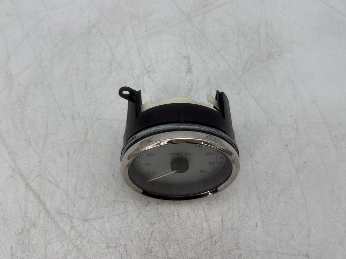 2010 Harley Street Glide Touring OEM Tachometer Tacho Gauge Instrument Cluster