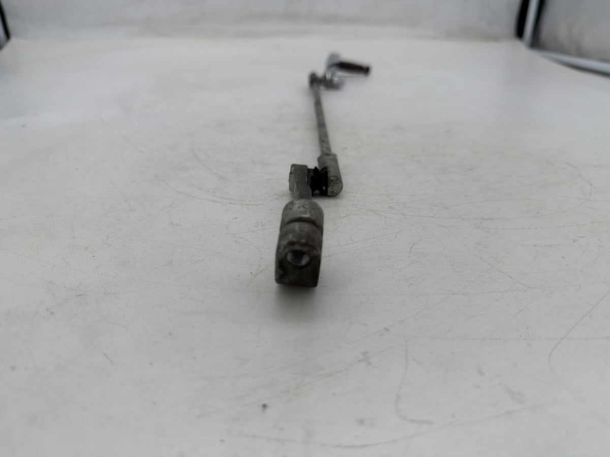 2006 Harley Softail Deuce FXSTDI OEM Gear Shifter Lever Arm w/ Rod linkage