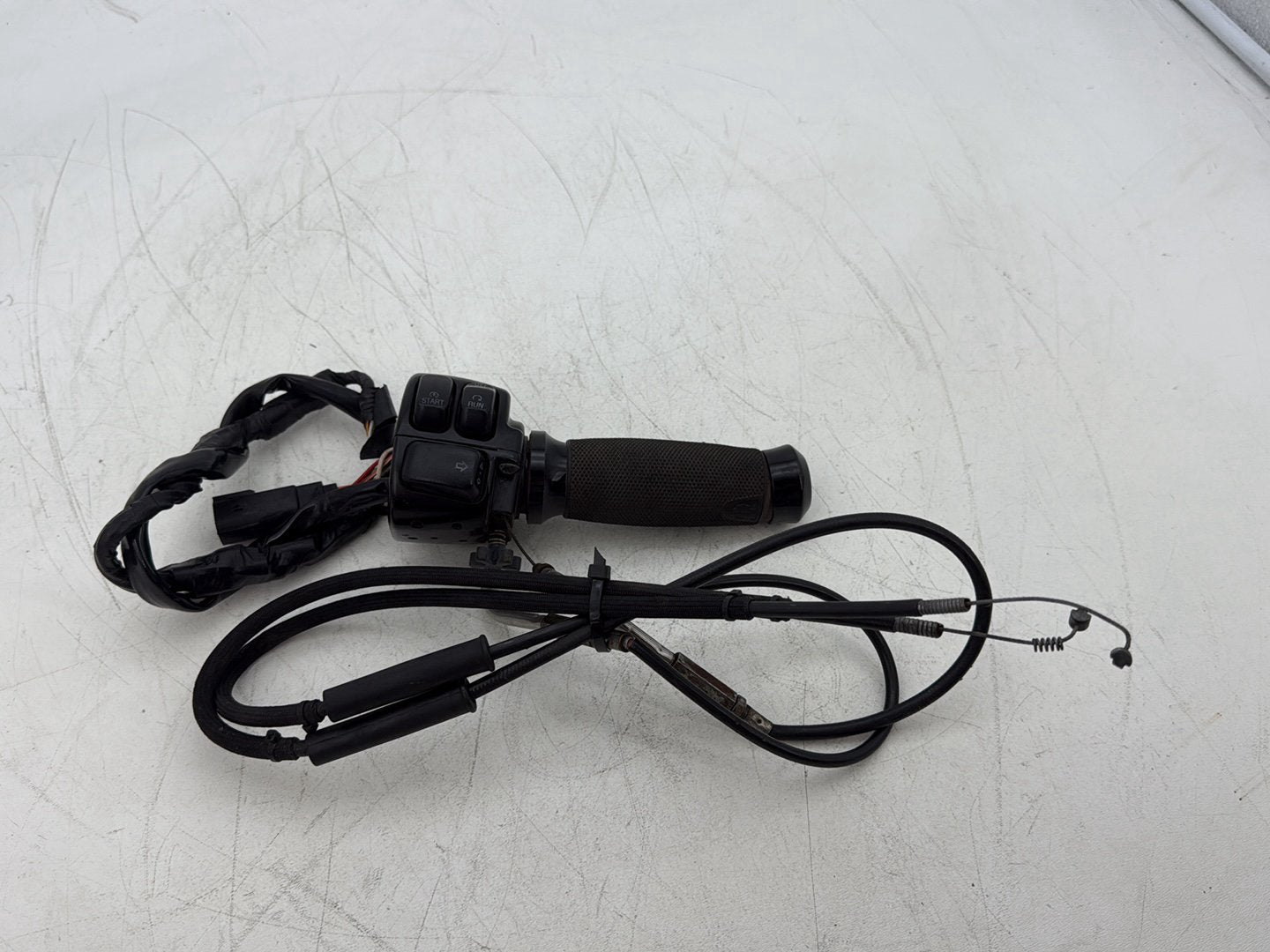 2013 Harley Forty-Eight Sportster 1200X OEM Right Engine Start Kill Switches Controls