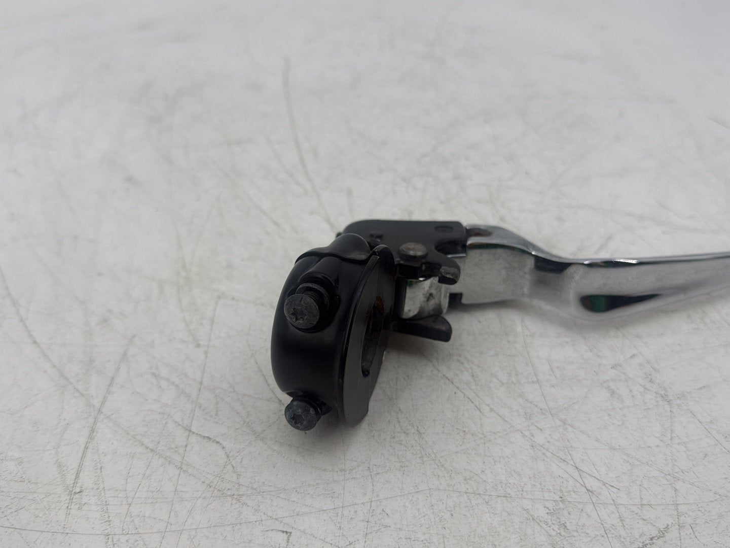 2005 Harley Dyna FXDWG Wide Glide OEM Front Left Hand Clutch Control Lever
