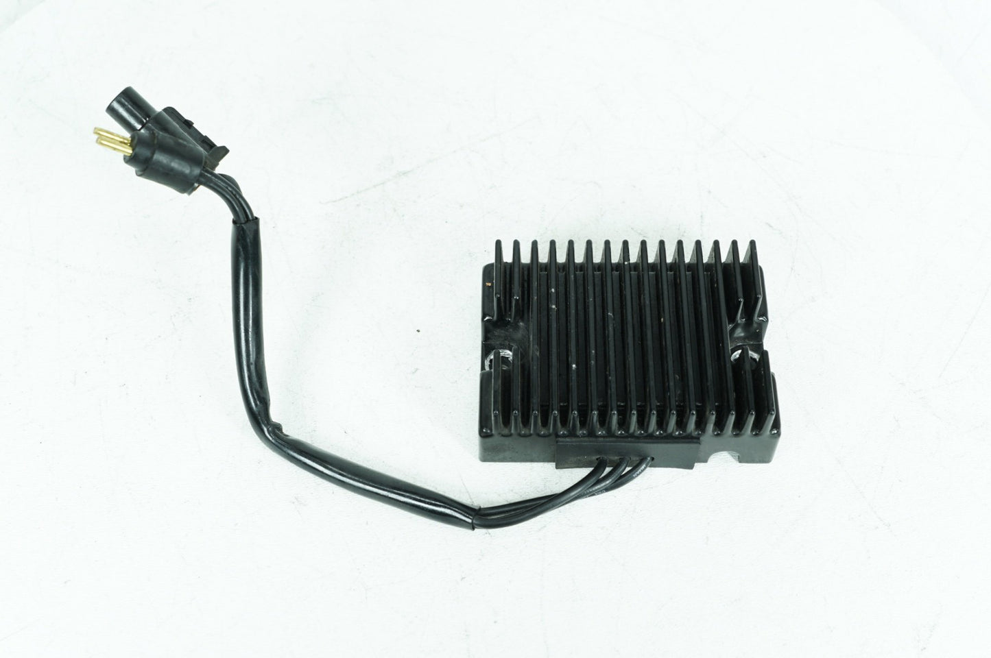 1986 - 2003 Harley-Davidson Sportster Hugger Voltage Regulator Rectifier  74523-94A