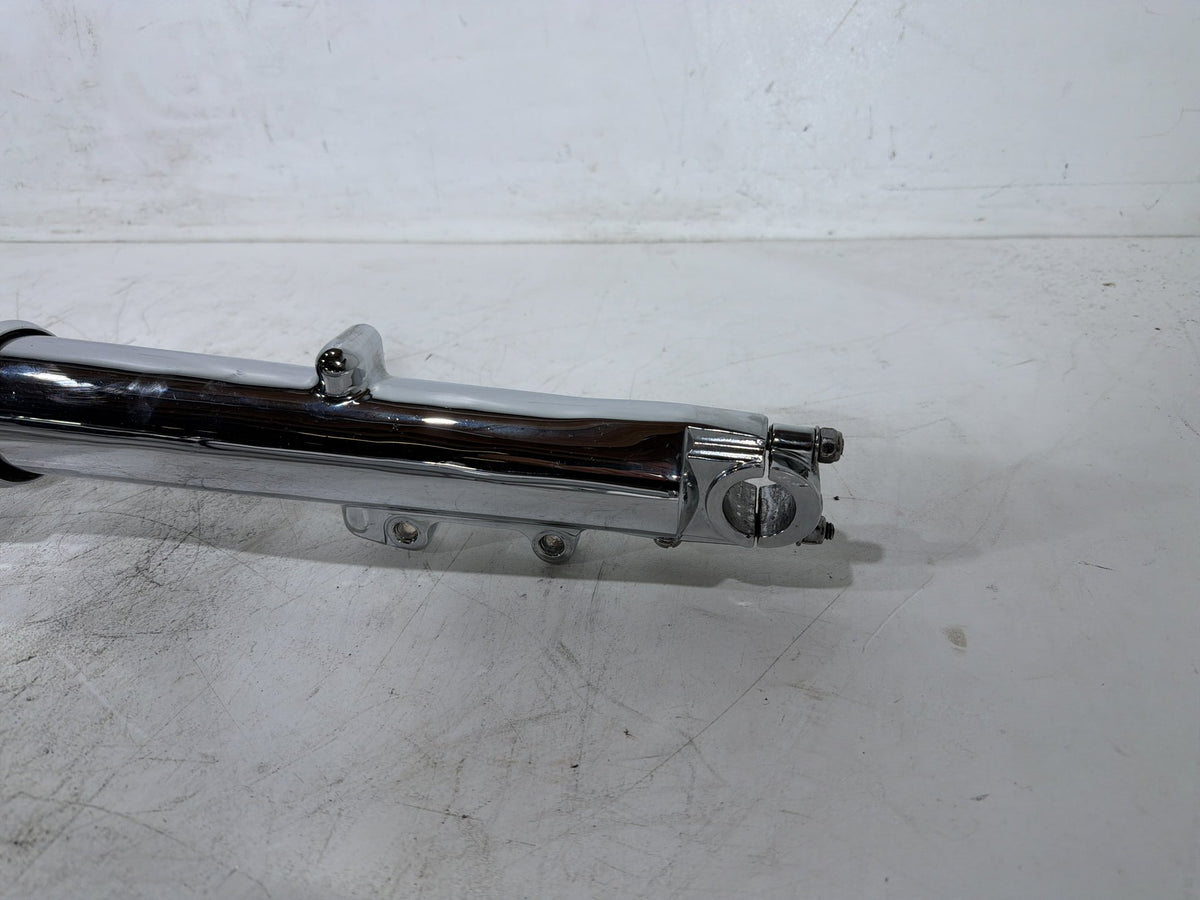 10 Harley Street Glide Touring OEM Front Triple Tree Set LH RH Fork Legs Sliders