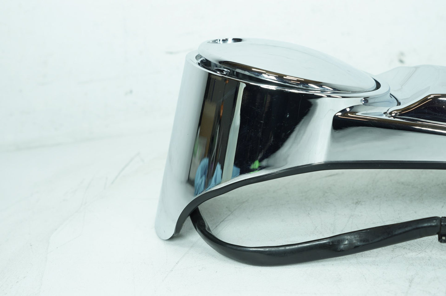 2007 - 2012 Harley-Davidson Touring CVO Electra Screamin Eagle Fuel Gas Tank Dash Console NOKey 61270-98A