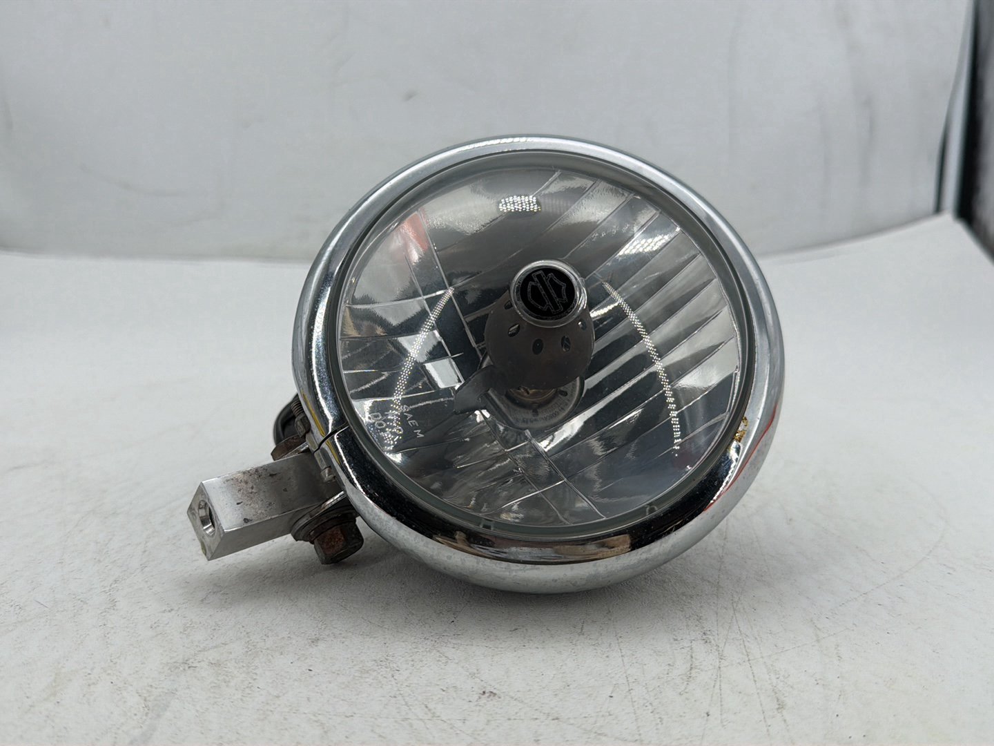 2009 Harley Dyna Street Bob FXDB OEM Headlight Headlamp Head Light Halogen