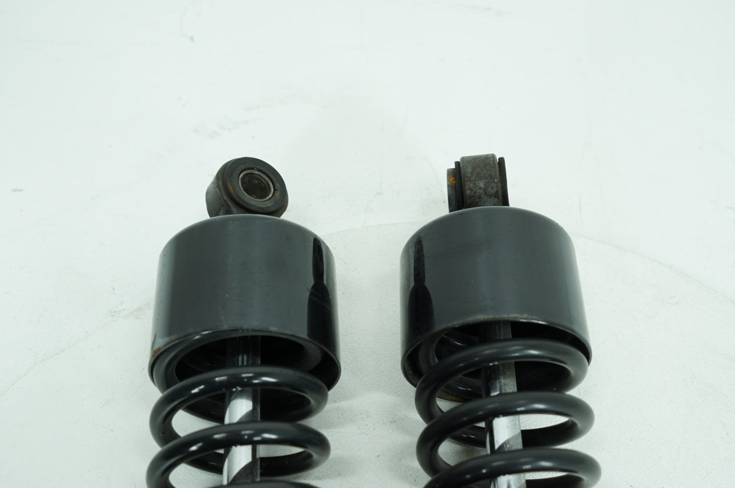 2004 - 2022 Harley-Davidson Sportster SuperLow Rear Left Right Shock Absorbers B28-1250