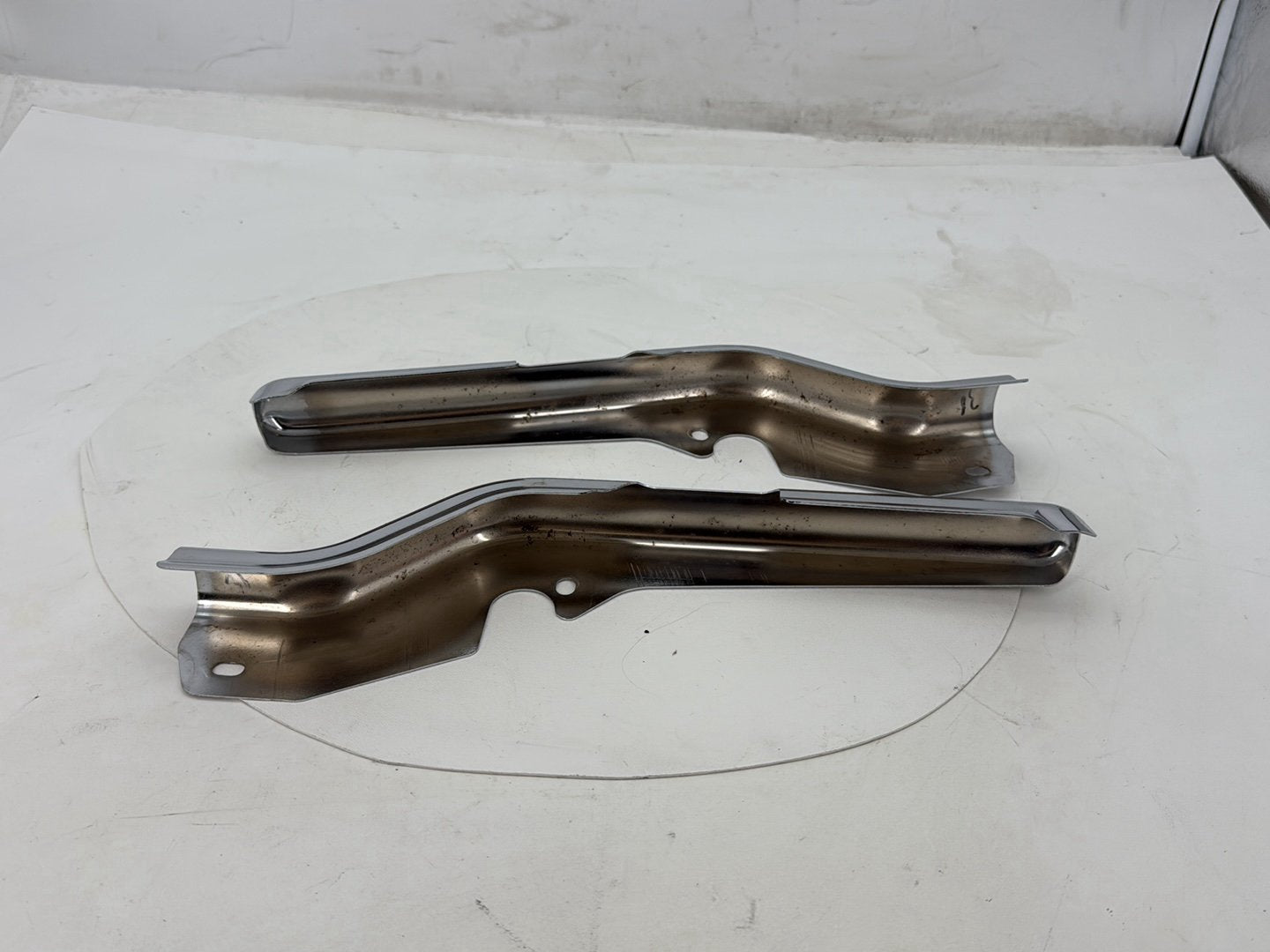 2007 Harley Street Glide Touring FLHX OEM Rear Left Right Fender Struts Bracket