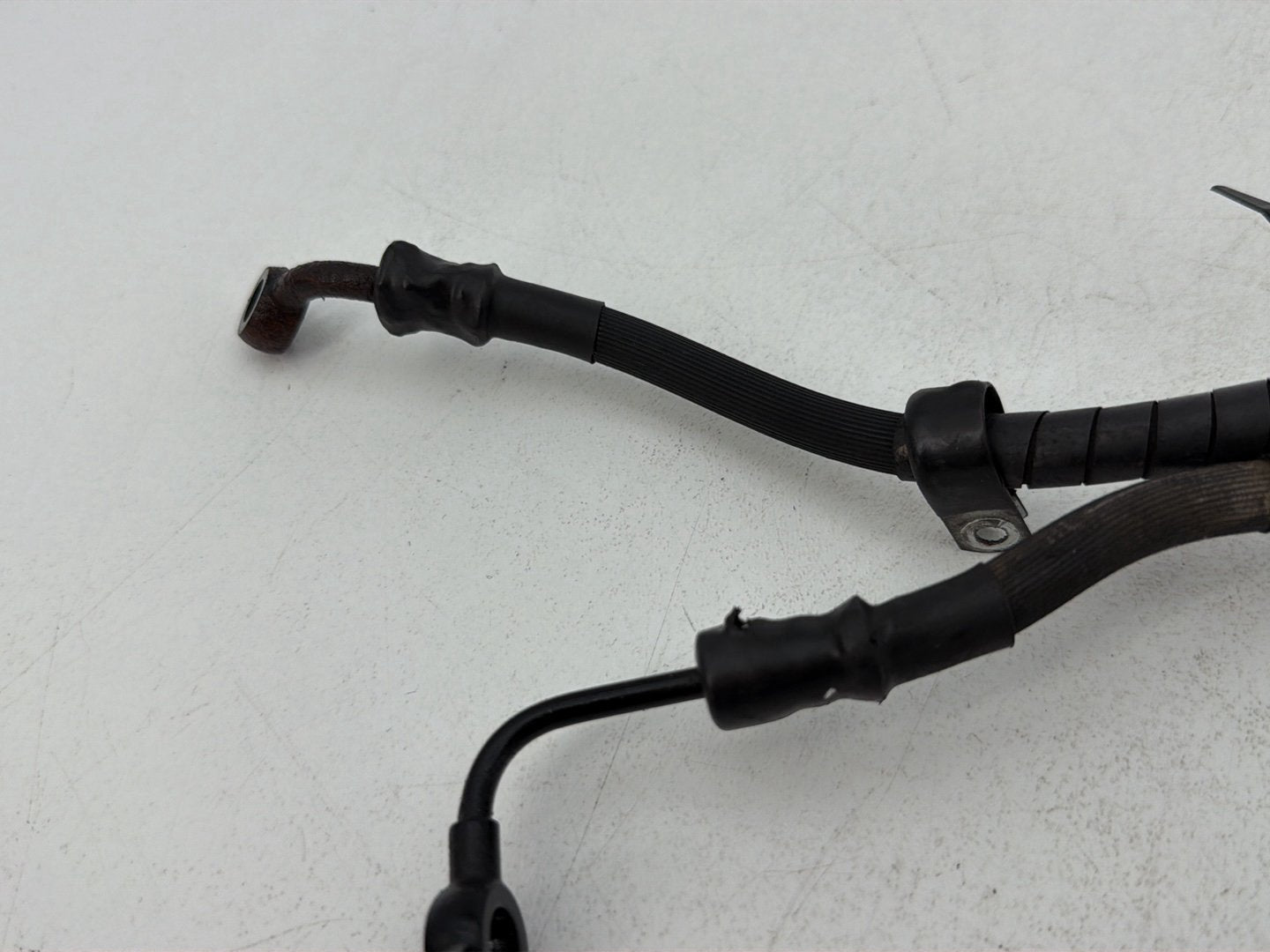 1984 - 1998 Harley-Davidson Touring Electra Glide Classic Rear Brake Hose Line Pipe