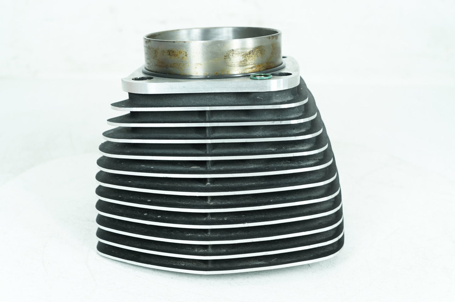2012 - 2016 Harley-Davidson Touring Electra Ultra Twin Cam Engine Jug 1 Cylinder Barrel   16547-99A