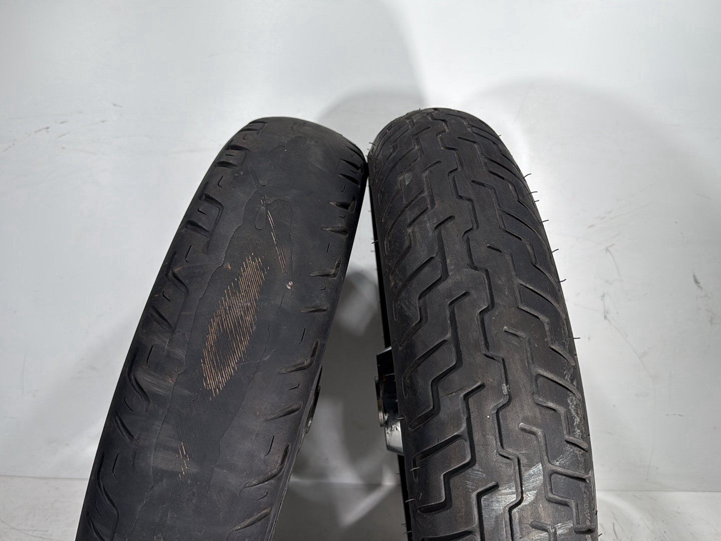 2004 Harley Road King Touring Custom FLHRSI OEM Front & Rear Wheel Rim Tire