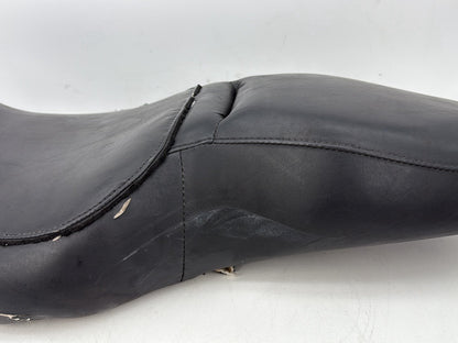 1999 - 2006 Harley-Davidson Touring Electra Glide Passenger Rider Driver Seat Saddle 51703-05