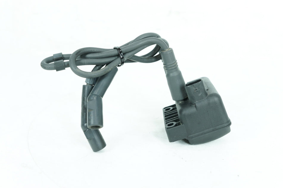 2000 Harley FLHTCUI Electra Glide Ultra OEM Ignition Coil Spark Plug Cable
