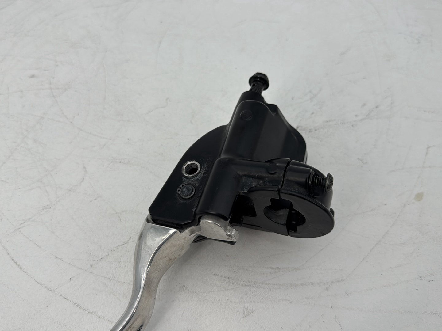 2008 - 2016 Harley-Davidson Touring Electra Glide Ultra Front Right Brake Lever Master Cylinder