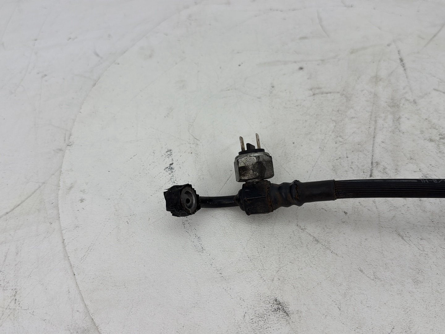 2006 Harley Dyna Super Glide Custom FXDCI OEM Rear Brake Hose Line Pipe