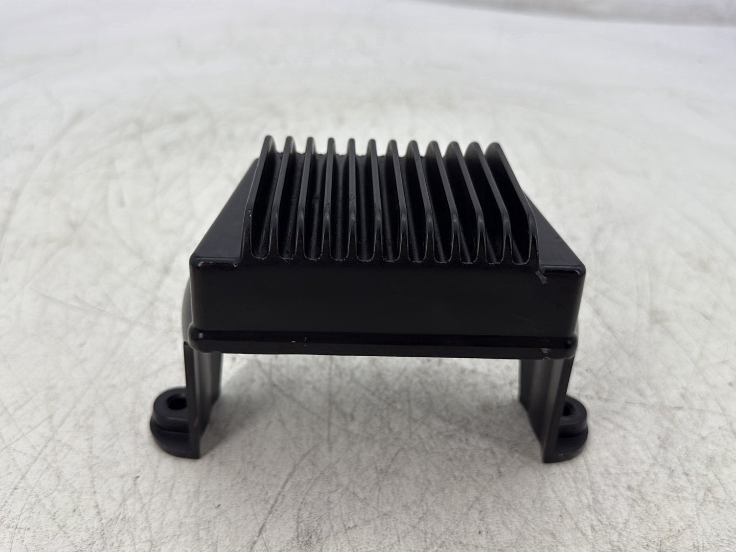 2006 Harley Road King Touring FLHRCI Classic OEM Voltage Regulator Rectifier