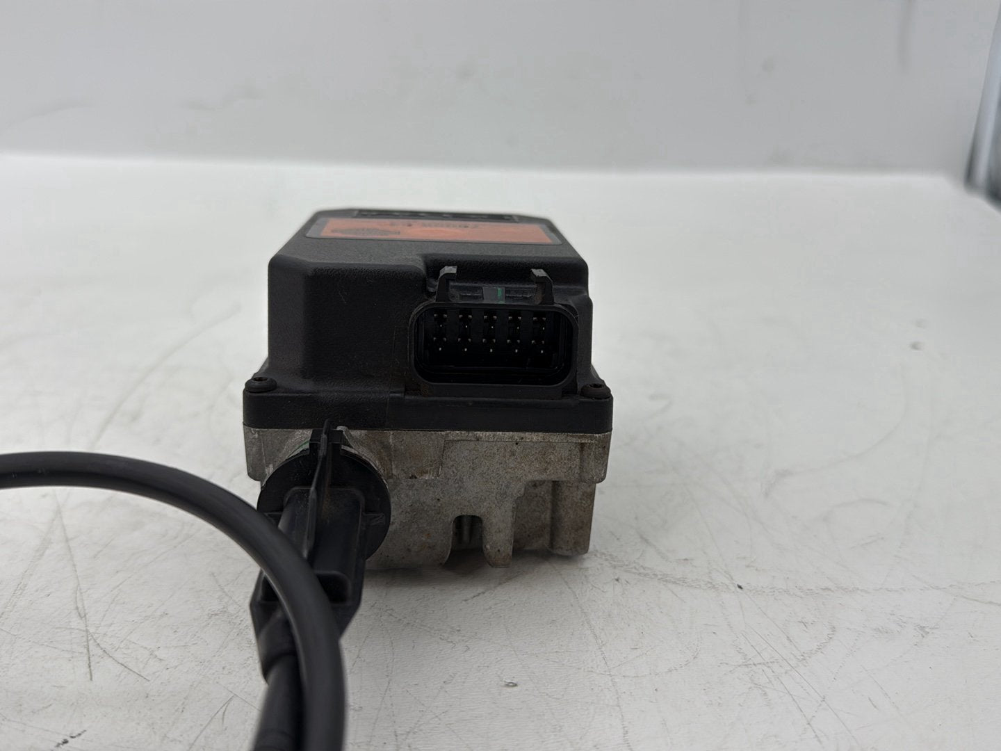 2005 Harley Touring FLHRCI Road King Classic OEM Cruise Control Actuator 70955-98A