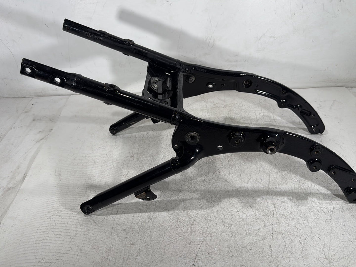 2013 Harley Electra Glide Touring CVO Rear Back Sub Frame Rail Bar 48079-09BHP