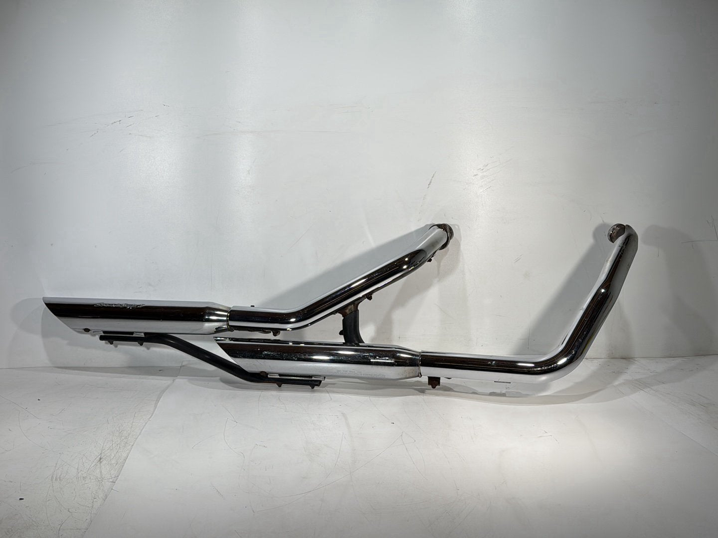 2005 Harley Dyna FXDWG Wide Glide OEM Exhaust Header Muffler Pipes Screamin Eagle