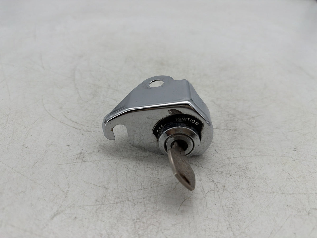 91 Harley Sportster 883 XLH883 OEM Ignition Switch Cylinder Barrel Lockset & Key