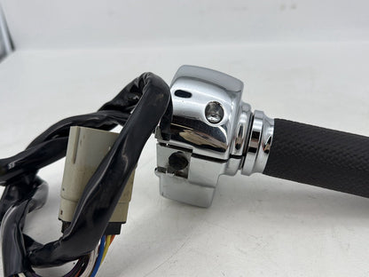 2007 - 2011 Harley-Davidson Touring Electra Glide Ultra Left Turn Signal Headlight Switches Controls 71685-06A