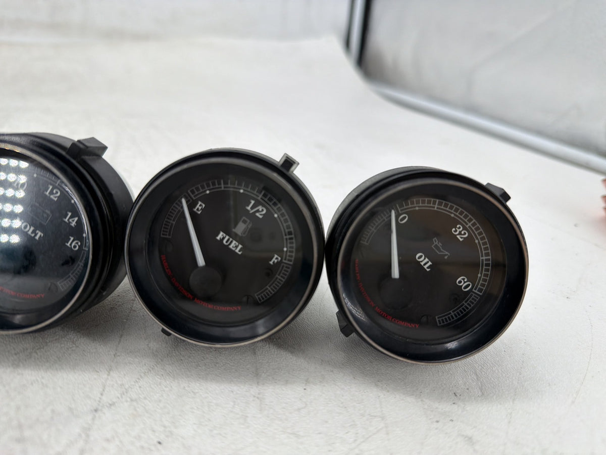 13 Harley Electra Glide Touring OEM Air Oil Volt Fuel Tacho Speedo Gauges 34K