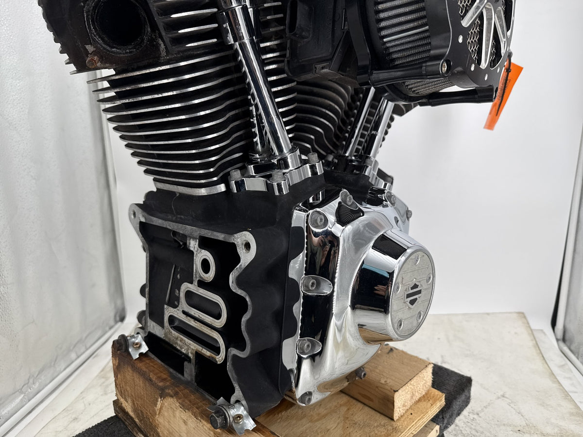11 Harley Street Glide Touring FLHX EFI Twin Cam 103 Engine Motor air-cooled 61K