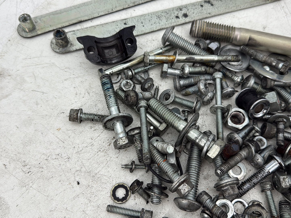 2010 Harley Dyna Fat Bob FXDF OEM Hardware Bolts Nuts & Brackets