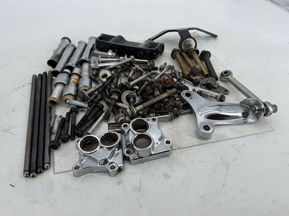 2010 Harley Touring Electra Glide Classic Twin Cam Engine Hardware Bolt Pushrods