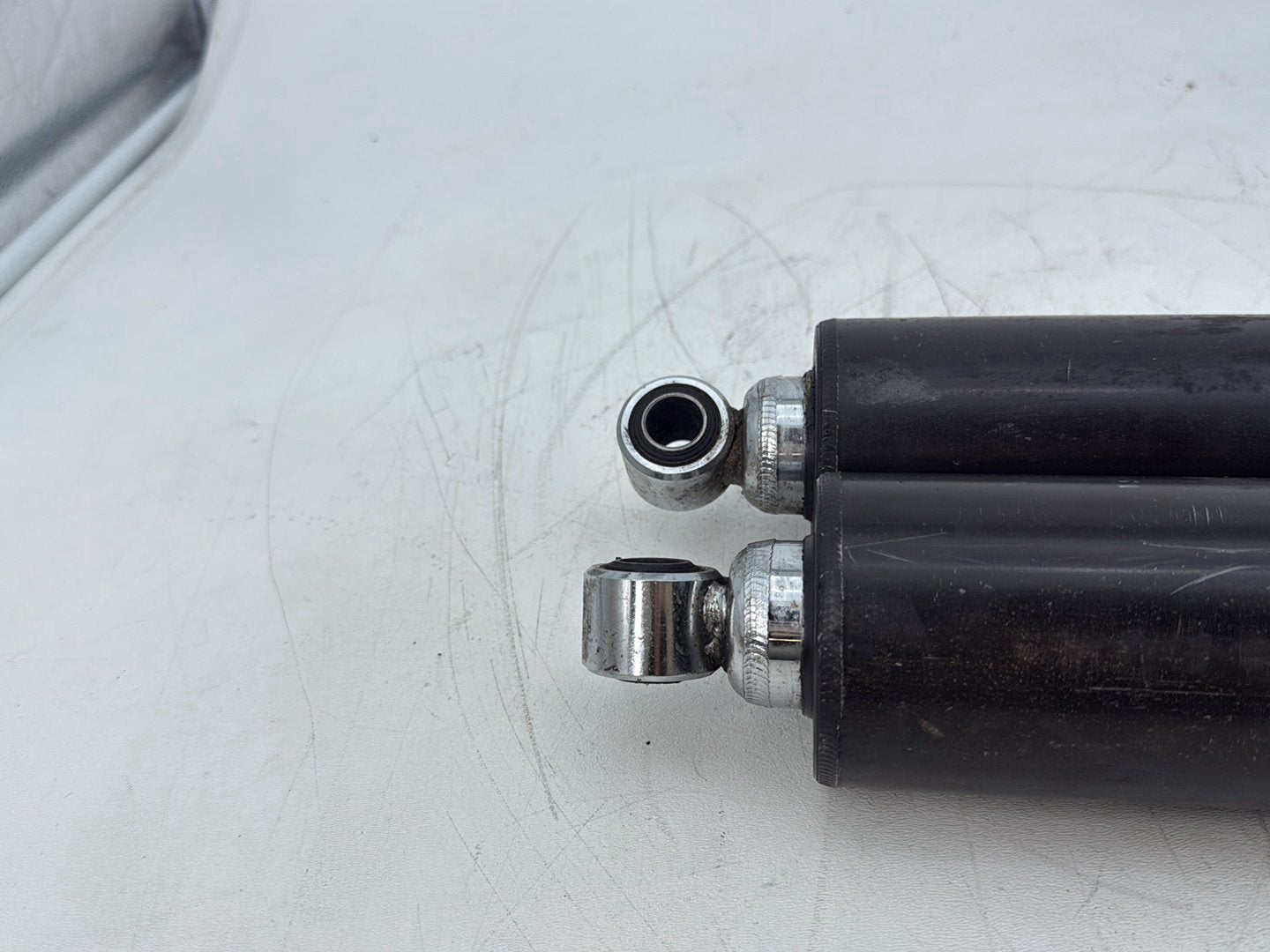 2005 Harley Heritage Softail Classic FLSTCI OEM Rear Left Right Shock Absorbers