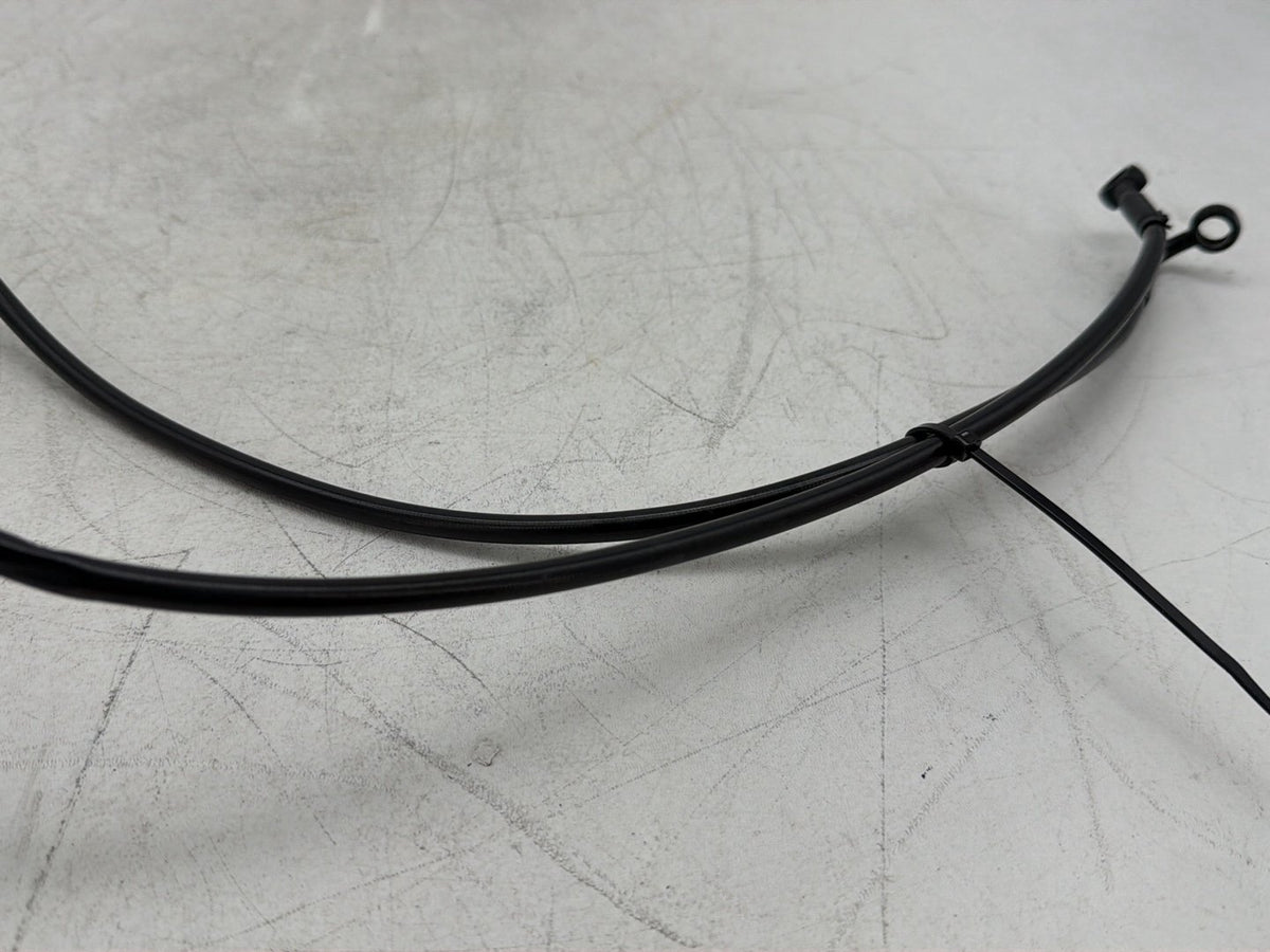2005 Harley Softail Fat Boy FLSTF OEM Front Brake Hose Line Pipe