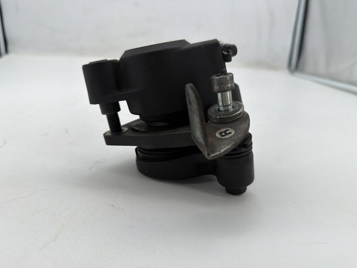 1995 Harley Electra Glide Touring Classic OEM Front Right 1 Brake Caliper