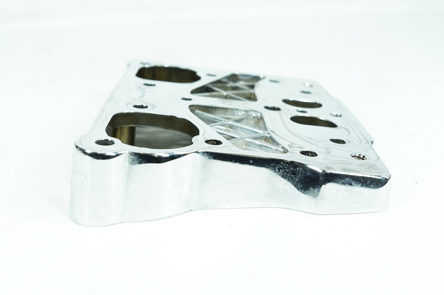 1999 - 2006 Harley-Davidson Touring Road King Classic Twin Cam Lower 1 Rocker Box 17543-99A 17543-99