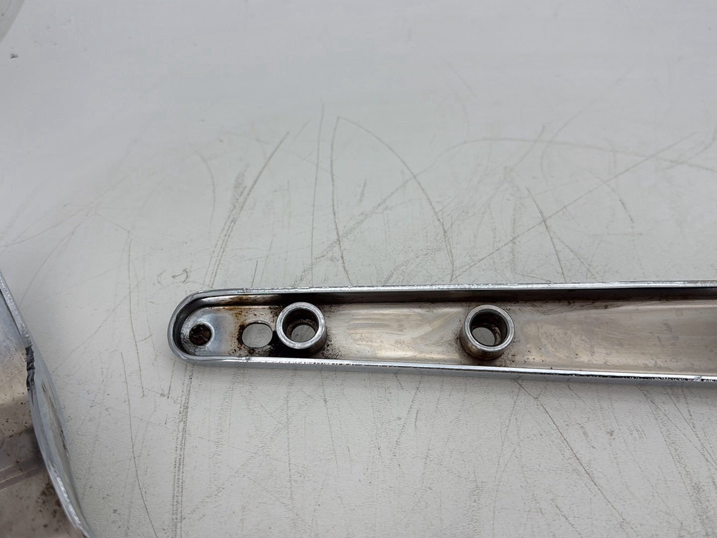 2006 Harley Softail FLSTCI Heritage Classic OEM Rear Left Right Fender Struts Bracket