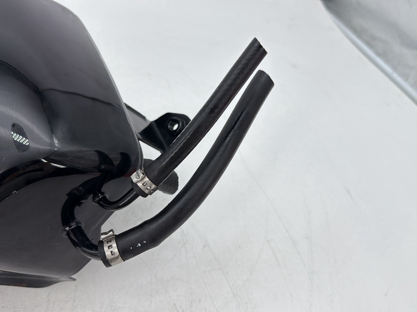2001 Harley Sportster 883 Hugger XLH883 OEM Oil Tank Reservoir Bottle Canister & Dipstick