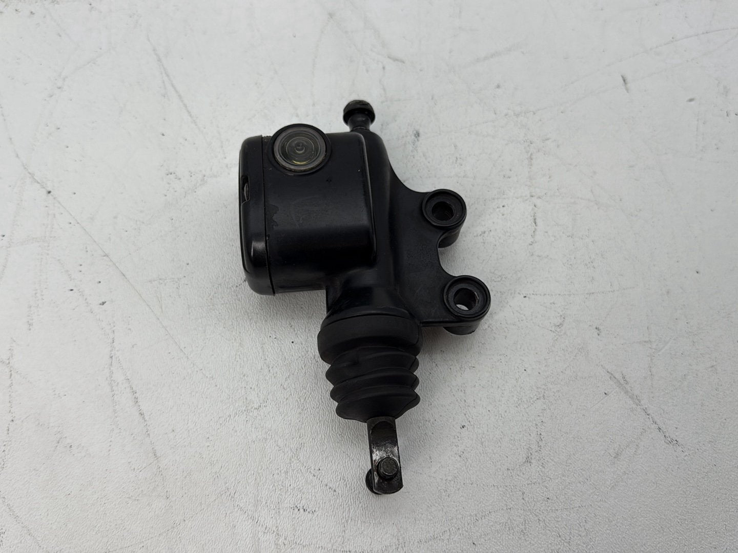 2008 Harley Road King Touring FLHR OEM Rear Brake Master Cylinder Reservoir