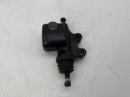 2008 Harley Road King Touring FLHR OEM Rear Brake Master Cylinder Reservoir