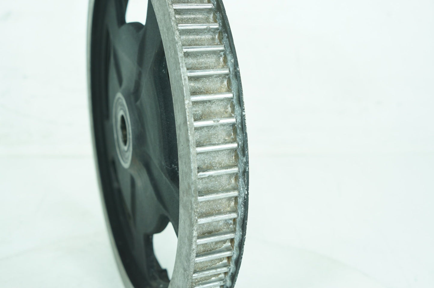 2011 Harley Touring FLHX Street Glide OEM Rear Driver Pulley Sprocket