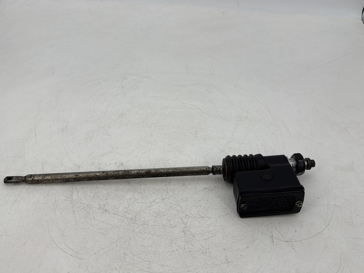 1999 - 2006 Harley-Davidson Dyna Super Glide Rear Brake Master Cylinder Reservoir 42474-90B