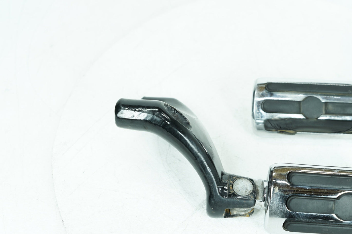 2004 - 2013 Harley-Davidson Sportster Custom Passenger Left & Right Foot Pegs 49314-04