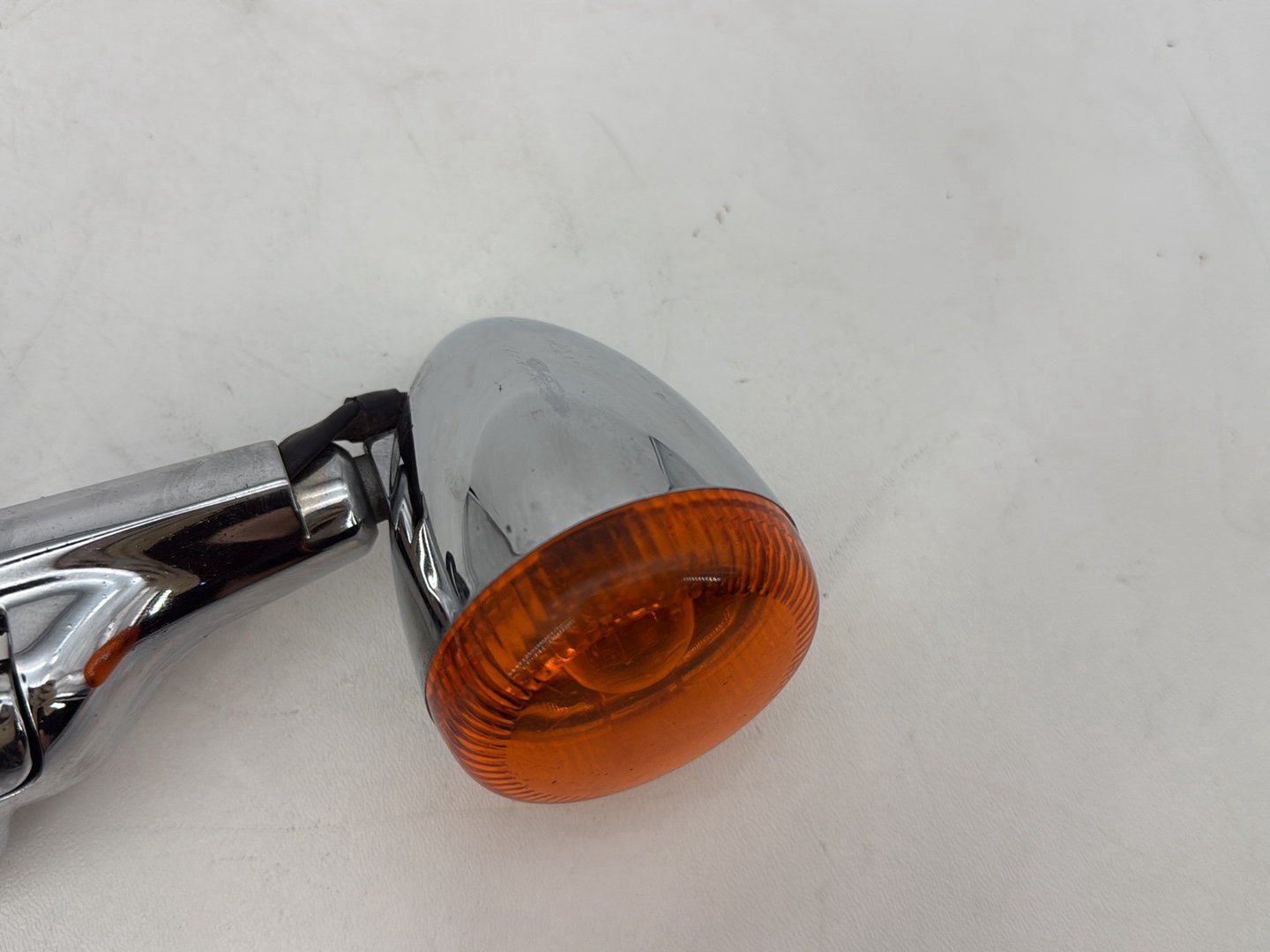 2007 - 2017 Harley-Davidson Dyna Wide Glide Front Right 1 Turn Signal Indicator 68223-09
