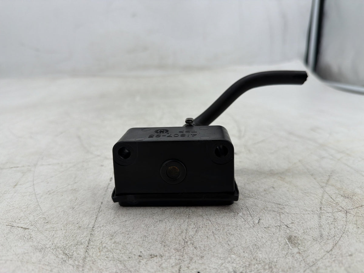 1995 Harley Electra Glide Touring FLHT OEM Rear Brake Master Cylinder Reservoir