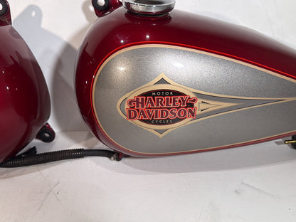 1986 - 1998 Harley-Davidson Softail Heritage Classic Fuel Gas Tank Gasoline Reservoir 61228-97 , 61426-97