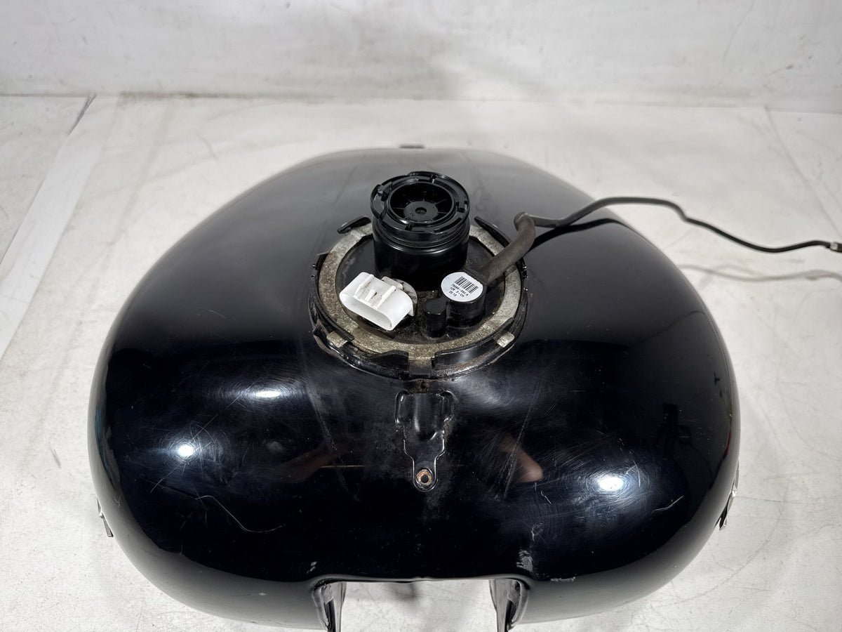 2013 Harley Street Glide Touring FLHX OEM Fuel Gas Tank Gasoline Reservoir