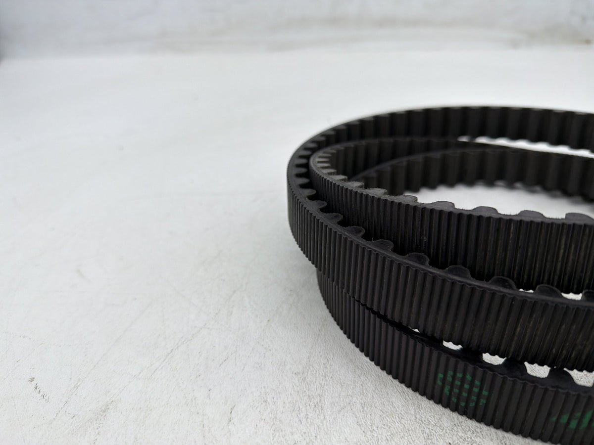 2013 Harley Street Glide Touring FLHX OEM Rear Drive Belt 40024-09 140T 1"