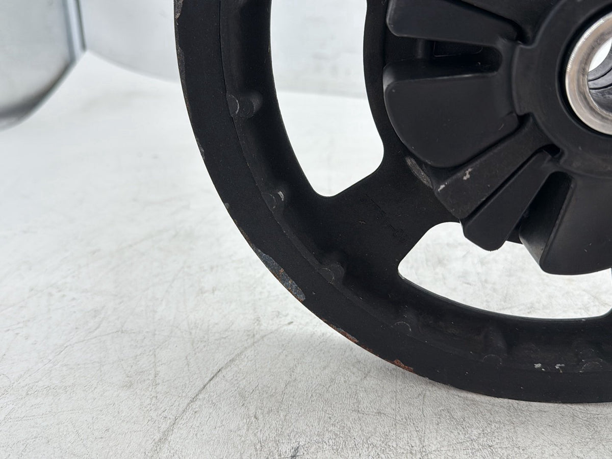 2009 Harley Street Glide Touring FLHX OEM Rear Driver Pulley Sprocket