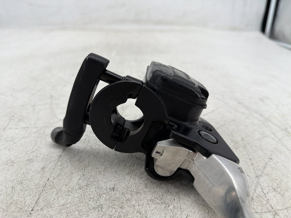 2010 Harley Electra Glide Touring OEM Front Right Brake Lever Master Cylinder