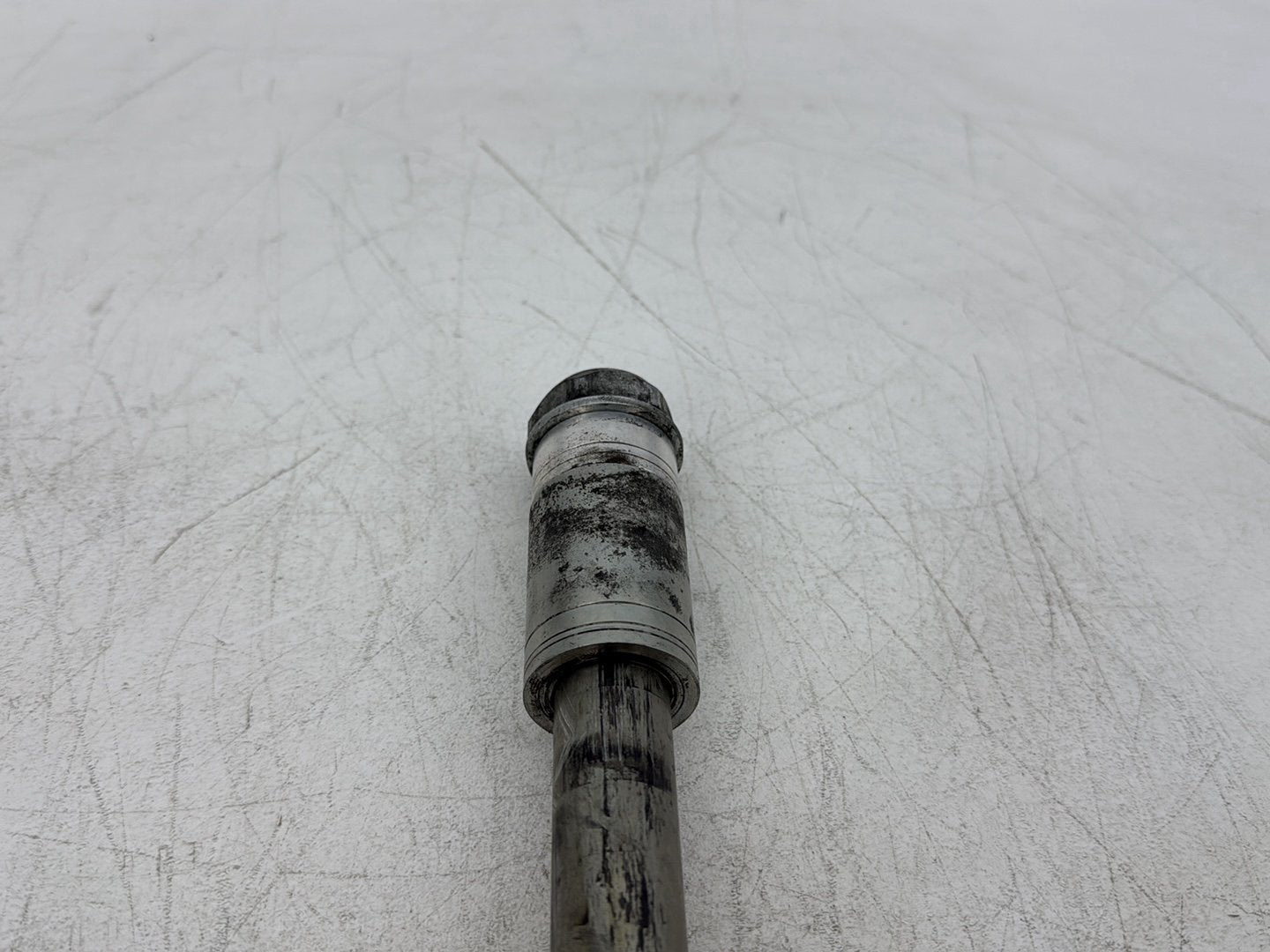 2010 Harley Dyna Fat Bob FXDF OEM Rear Wheel Axle Bolt Shaft