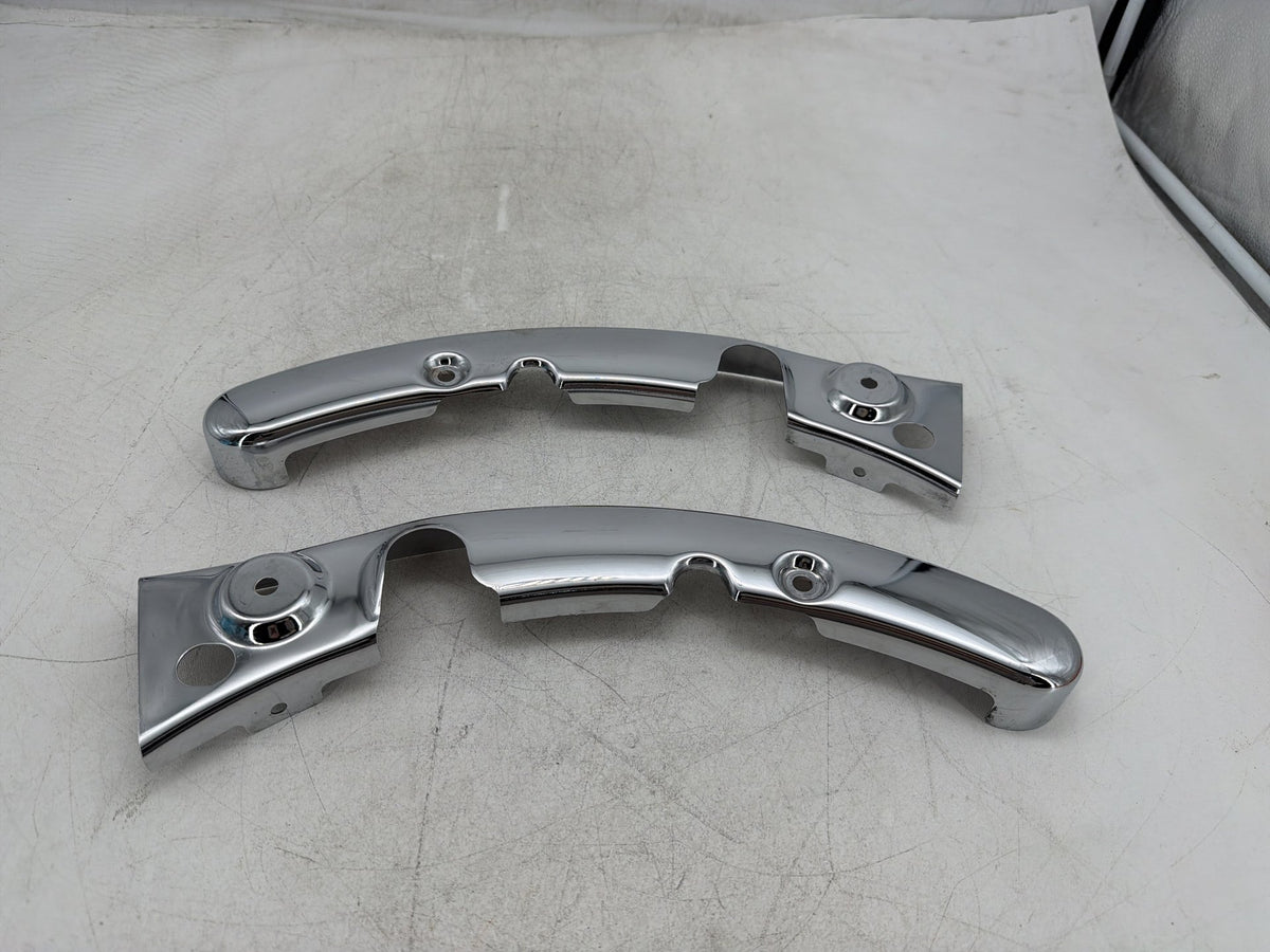 10 Harley Electra Glide Touring Ultra OEM Rear Left Right Fender Struts Bracket